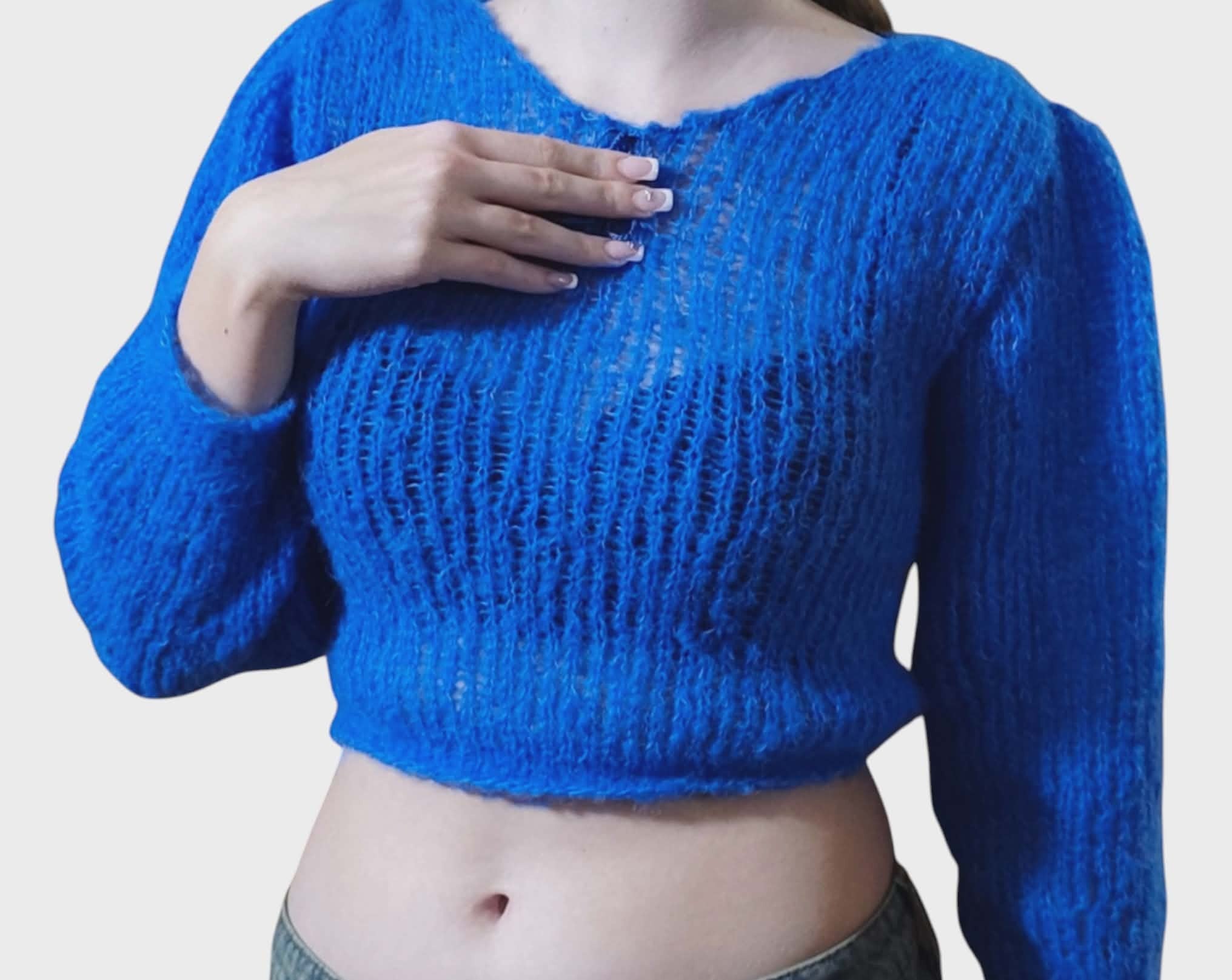 Ručne pletený sveter z alpaky a hodvábu – kobaltová modrá