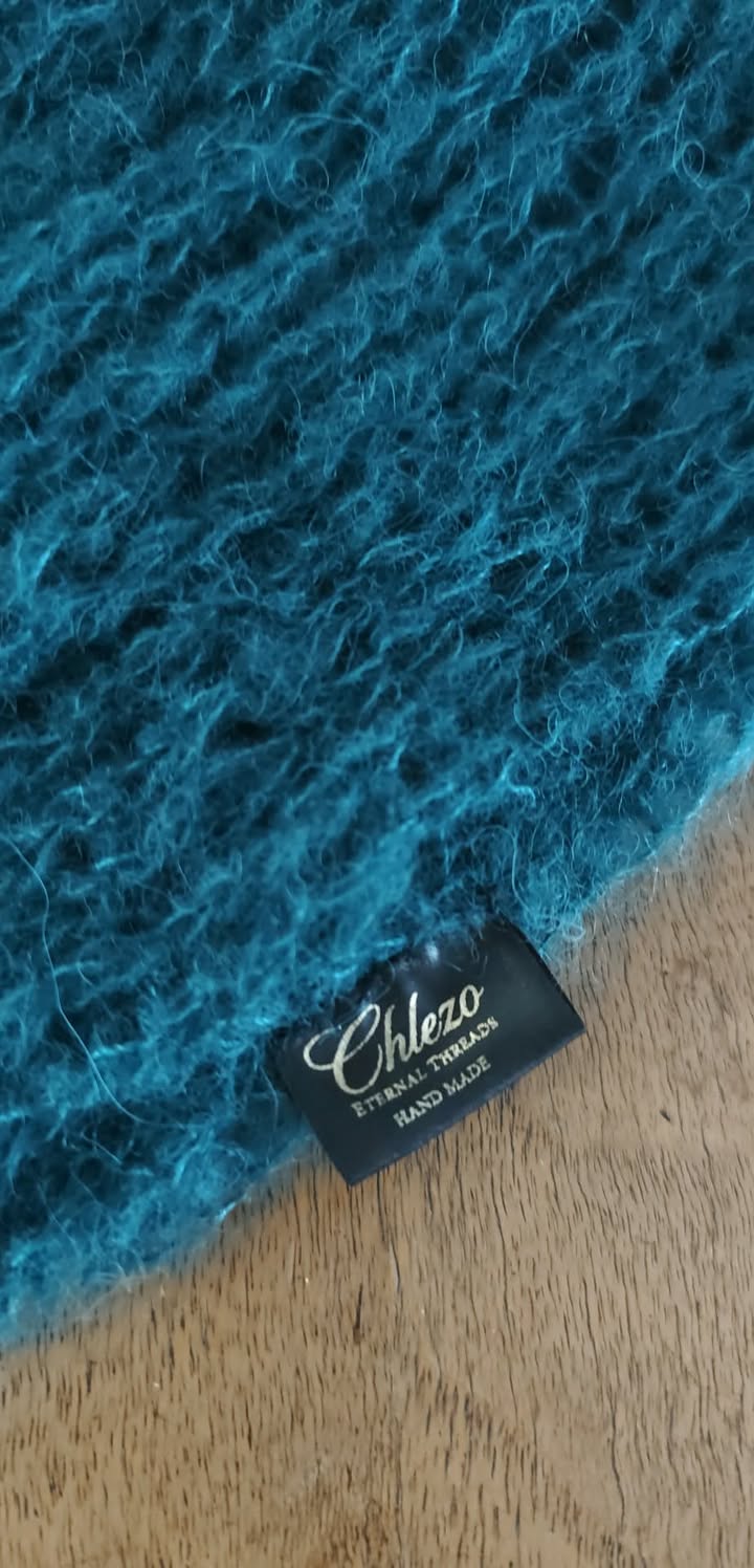 Émera – Hand-knitted Alpaca Pullover | lightweight, mesh pattern