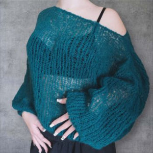 Émera – Hand-knitted Alpaca Pullover | lightweight, mesh pattern