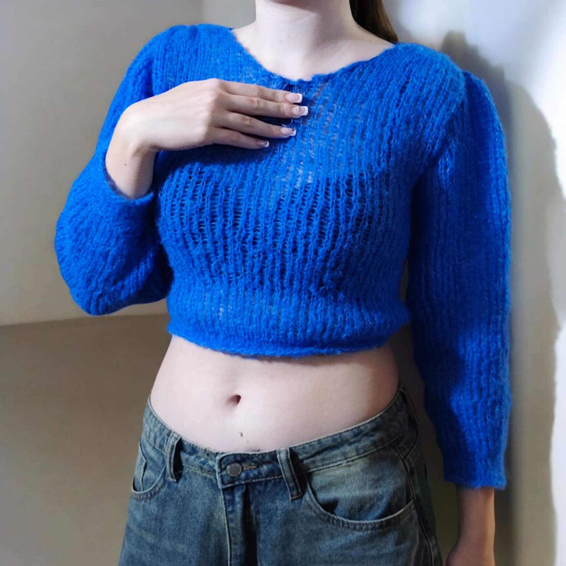 Ručne pletený sveter z alpaky a hodvábu – kobaltová modrá